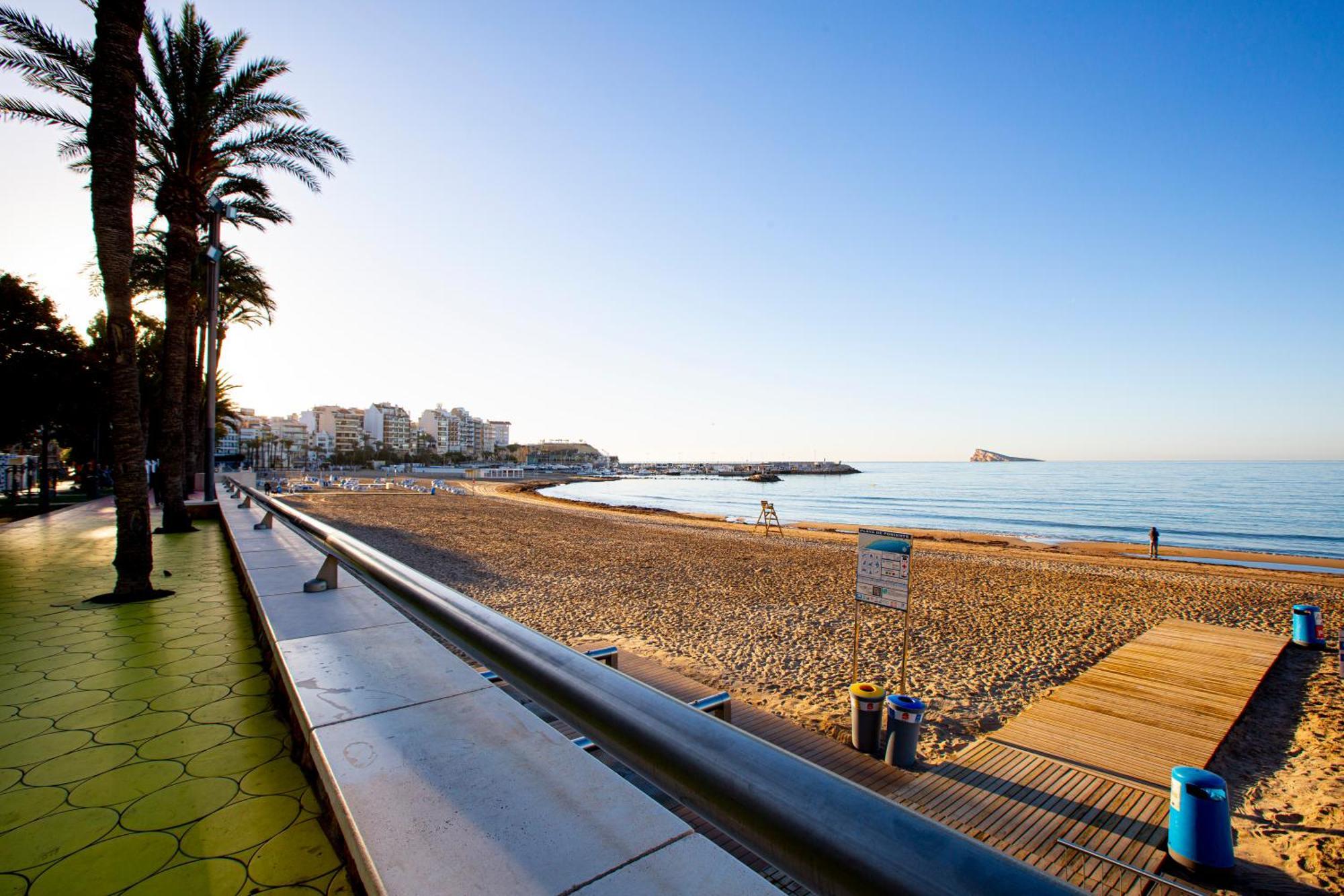 فندق Fleming Playa Poniente بينايدورم المظهر الخارجي الصورة