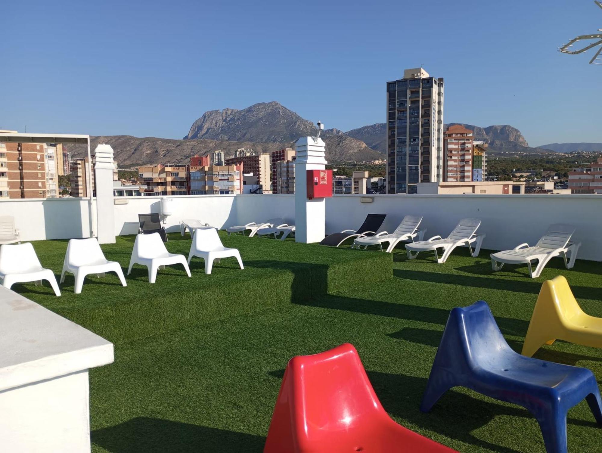 فندق Fleming Playa Poniente بينايدورم المظهر الخارجي الصورة